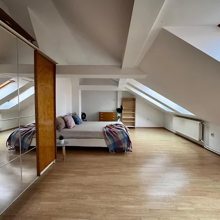 Apartmán 120 M2 In The Centre Of The Old Town Bratislava