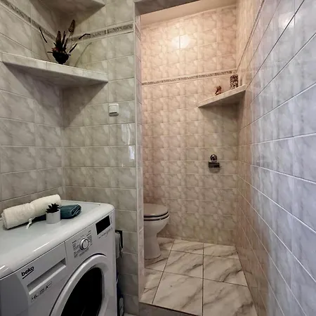 Apartmán 120 M2 In The Centre Of The Old Town *