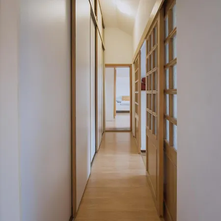 120 M2 In The Centre Of The Old Town Братислава